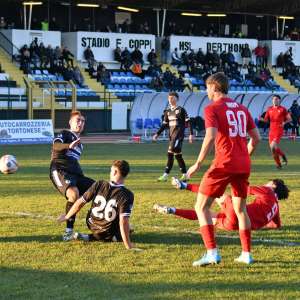 gol 1 di alessio spatari  a destra a terra 